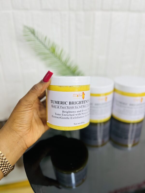 TUMERIC BRIGHTENING SCRUB